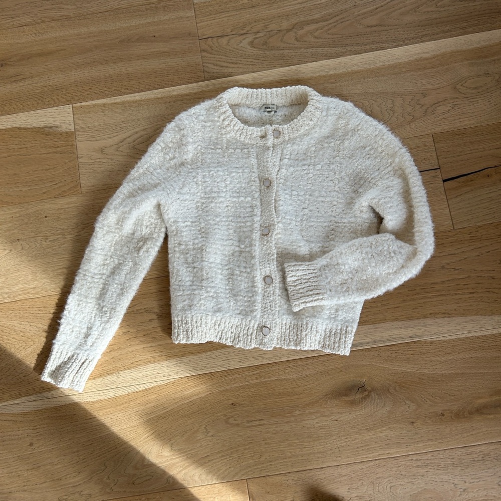 RW&CO. Cream Textured Button-Up Cardigan